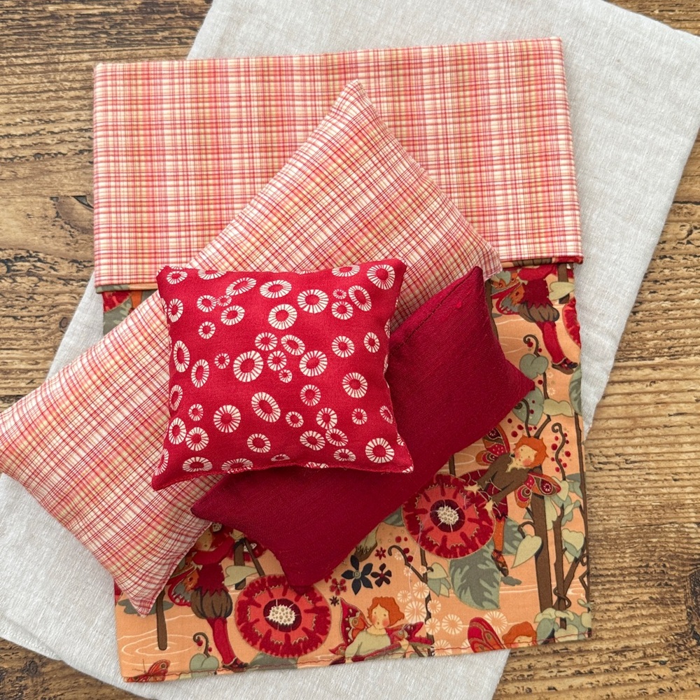 ❤️🧡Doll Bed Bedding - Picture 4 of 6